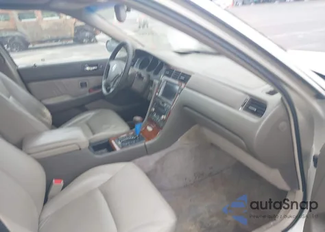 2004 Acura Rl 3.5 z USA, uszkodzony, nr VIN JH4KA96654C002979